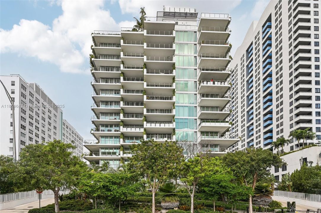 待售: $3,975,000 (3 贝兹, 3 浴室, 2269 平方英尺)