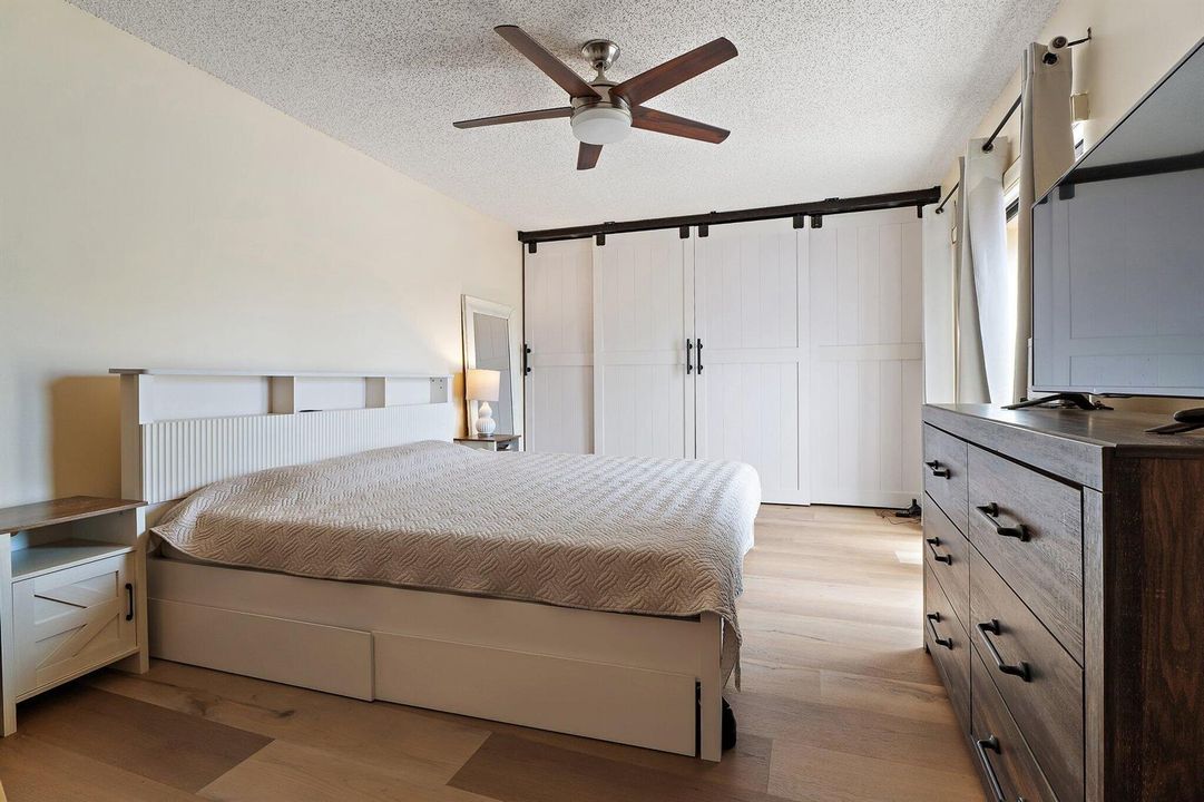 053-825CenterSt-Jupiter-FL-33458-SMALL