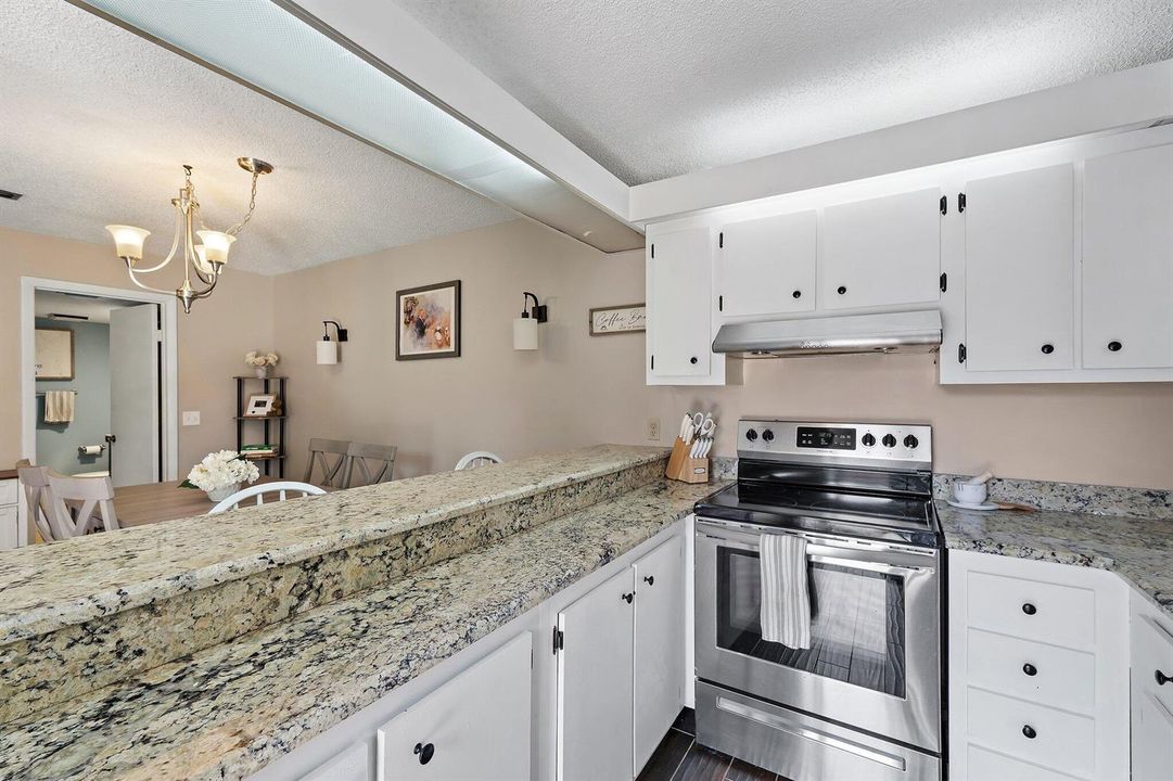 047-825CenterSt-Jupiter-FL-33458-SMALL