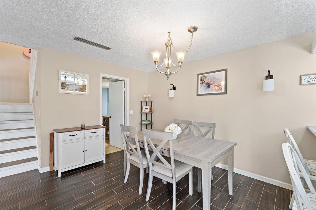 043-825CenterSt-Jupiter-FL-33458-SMALL