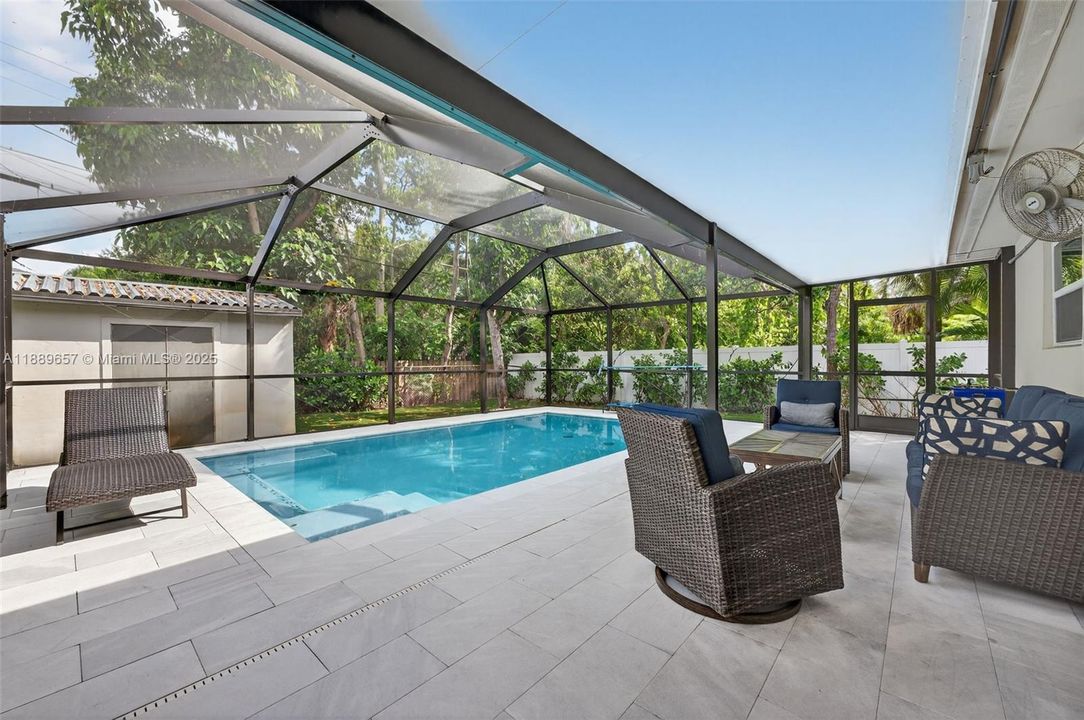 Active With Contract: $754,900 (3 beds, 2 baths, 1443 Square Feet)