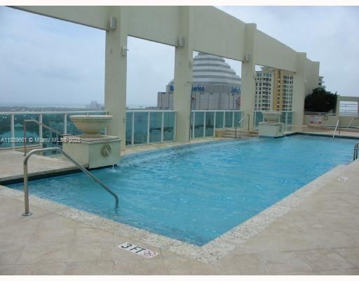 Active With Contract: $3,350 (2 beds, 2 baths, 1297 Square Feet)