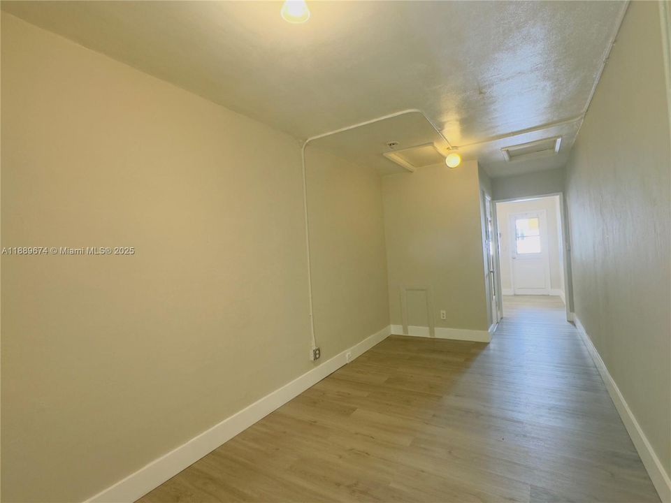 For Rent: $2,250 (2 beds, 2 baths, 265 Square Feet)
