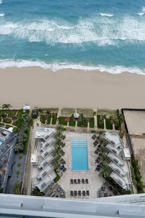 For Sale: $25,000,000 (5 beds, 7 baths, 6695 Square Feet)