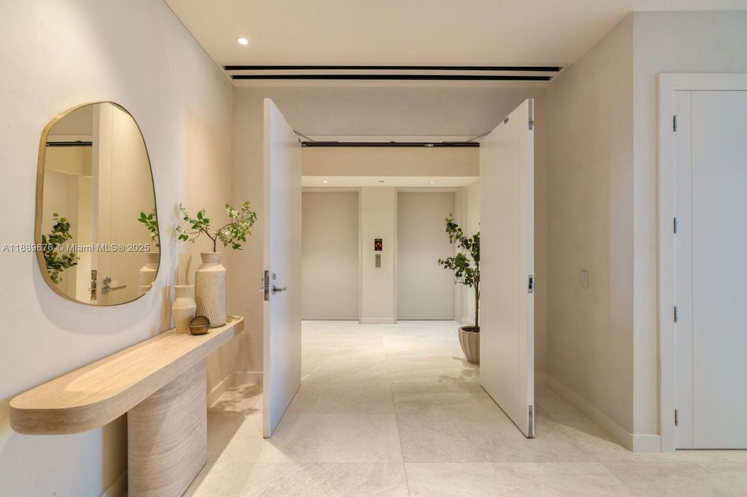 For Sale: $25,000,000 (5 beds, 7 baths, 6695 Square Feet)