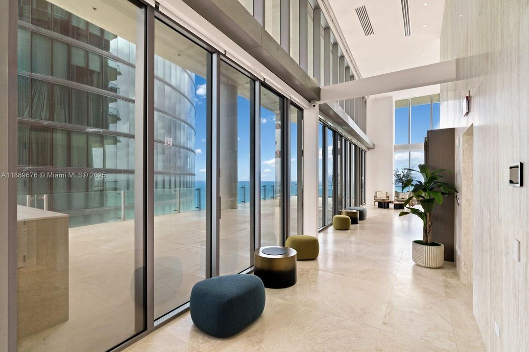 For Sale: $25,000,000 (5 beds, 7 baths, 6695 Square Feet)