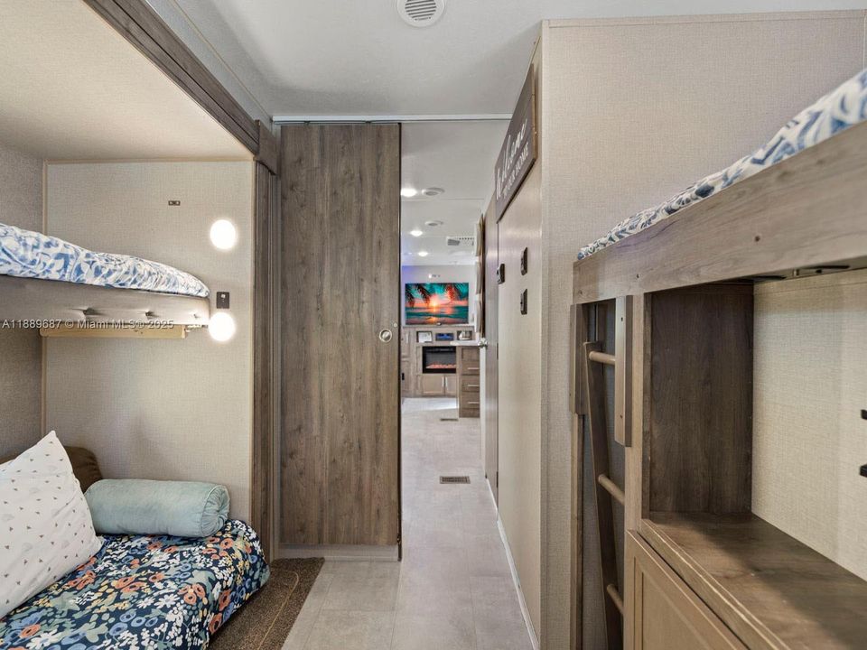 For Sale: $324,000 (2 beds, 1 baths, 0 Square Feet)