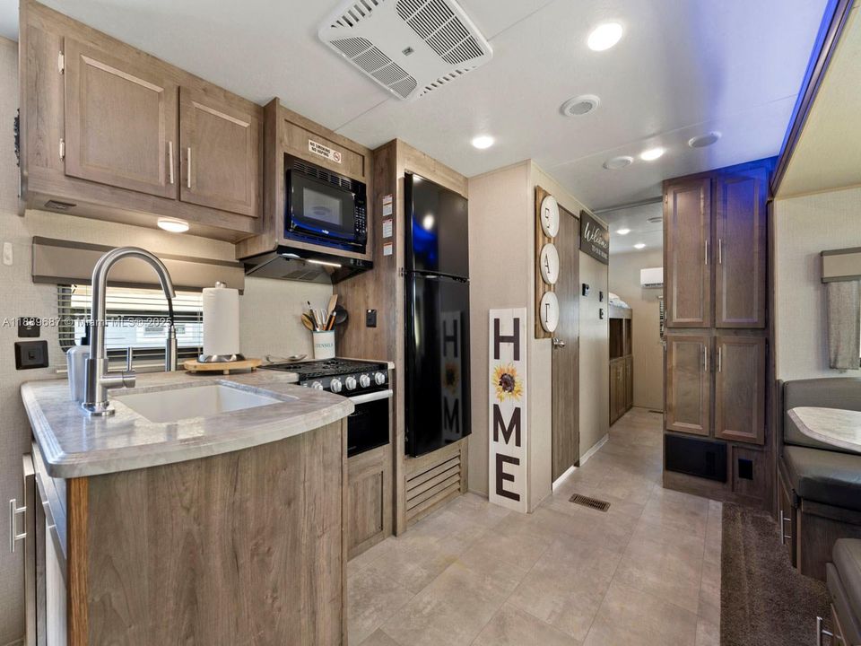 For Sale: $324,000 (2 beds, 1 baths, 0 Square Feet)