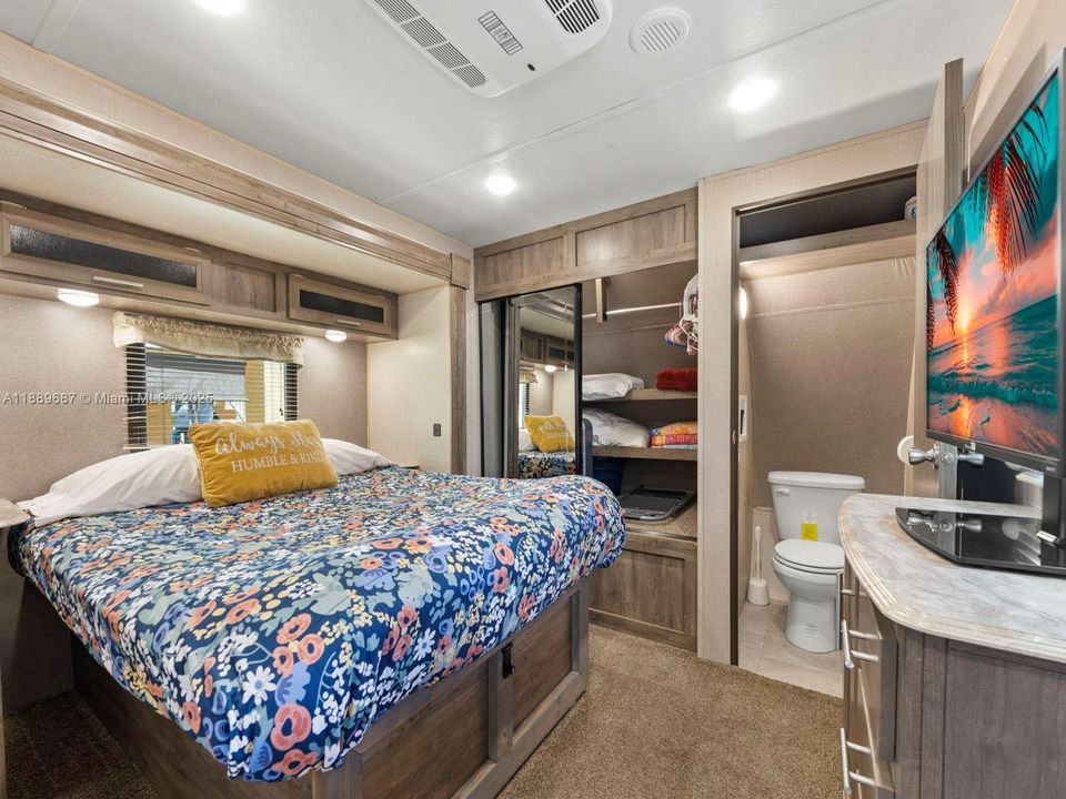 For Sale: $324,000 (2 beds, 1 baths, 0 Square Feet)