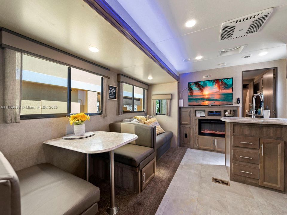 For Sale: $324,000 (2 beds, 1 baths, 0 Square Feet)