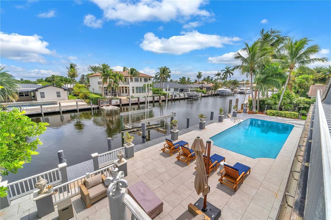 待售: $4,500,000 (7 贝兹, 6 浴室, 6575 平方英尺)