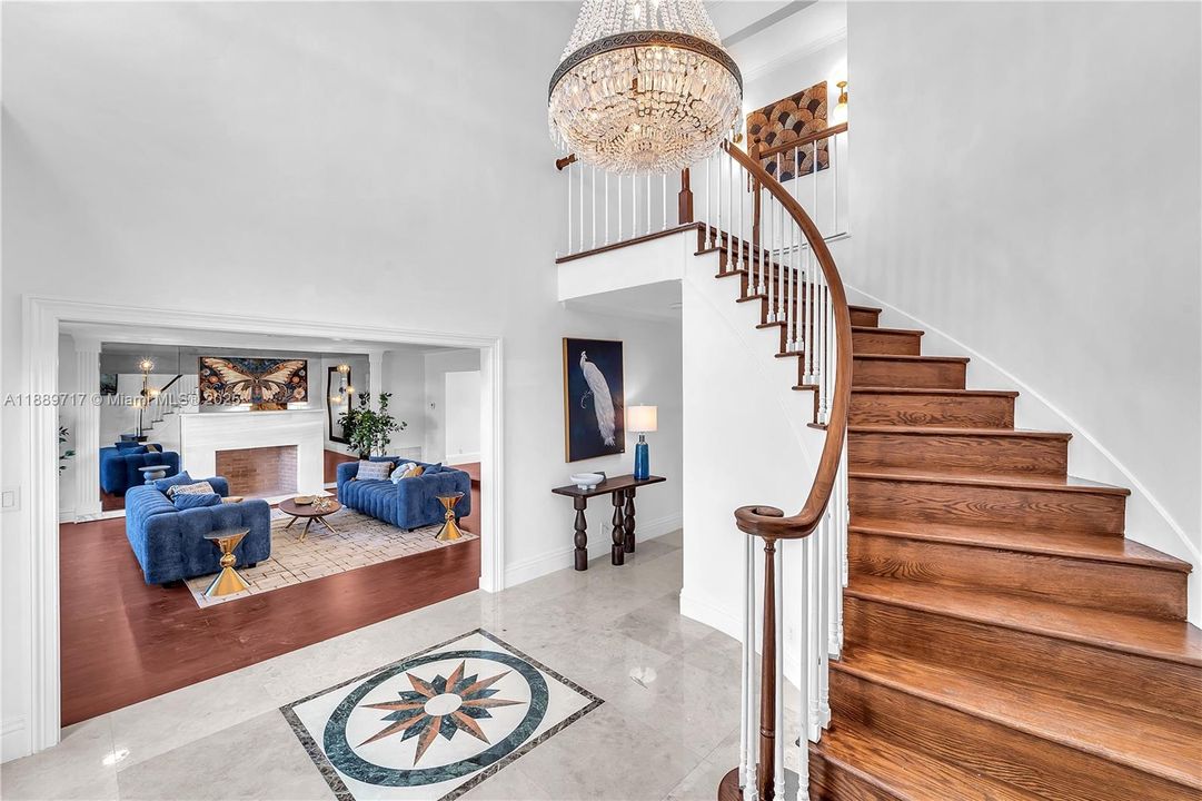 待售: $4,500,000 (7 贝兹, 6 浴室, 6575 平方英尺)