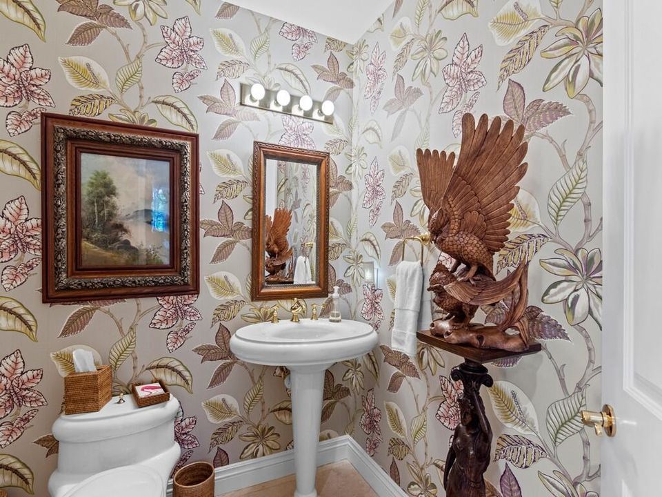 POWDER ROOM