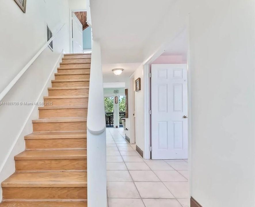 En Renta: $3,600 (3 camas, 2 baños, 1568 Pies cuadrados)