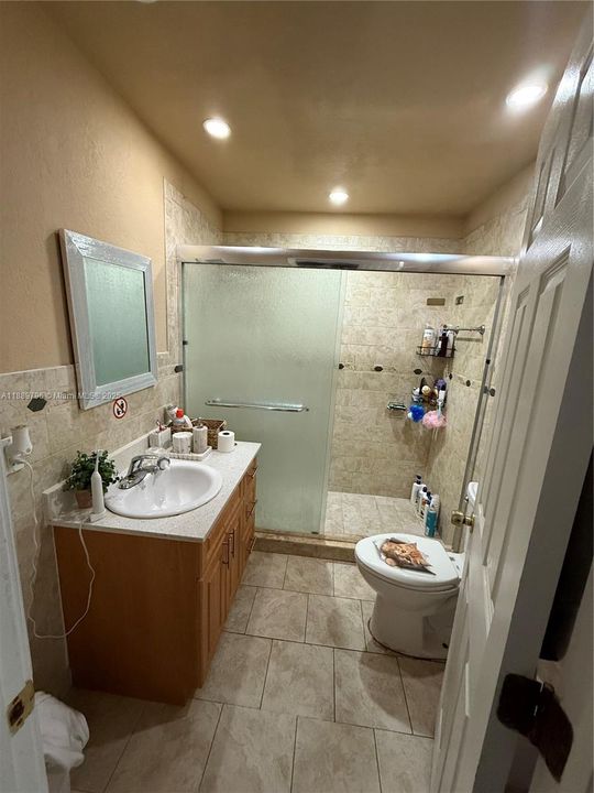 待售: $230,000 (0 贝兹, 0 浴室, 0 平方英尺)