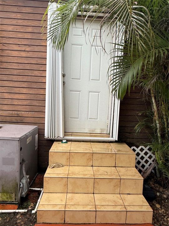 待售: $230,000 (0 贝兹, 0 浴室, 0 平方英尺)