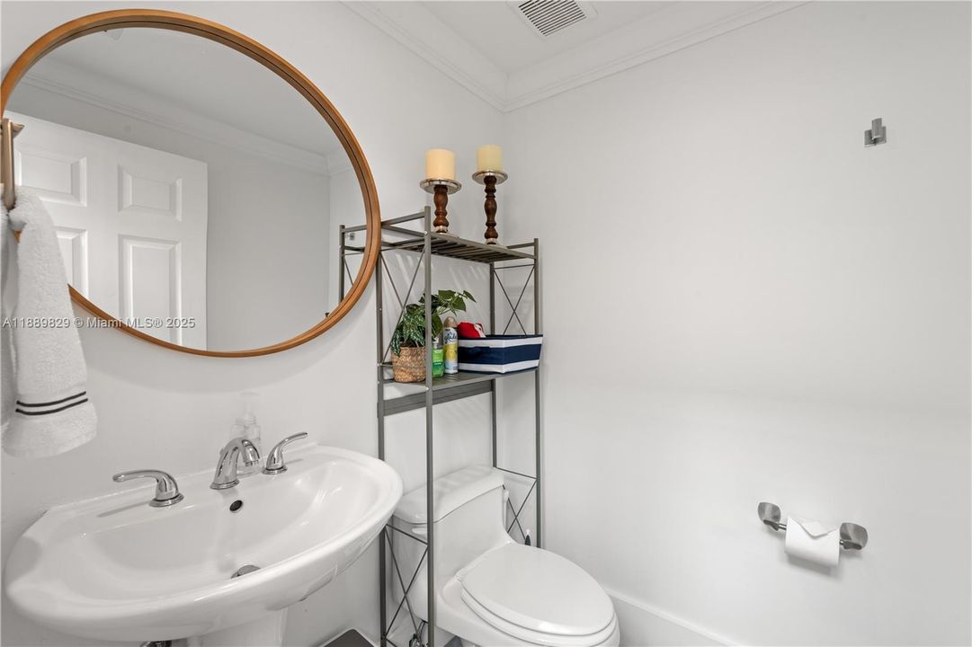 For Sale: $1,490,000 (3 beds, 3 baths, 2540 Square Feet)