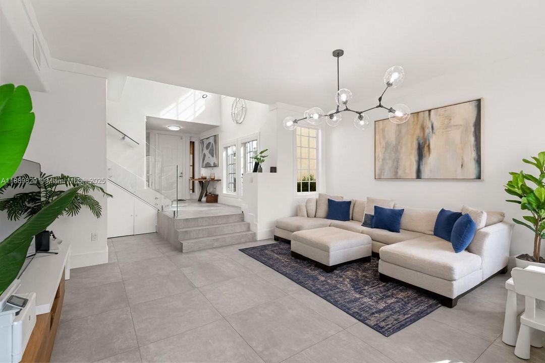 For Sale: $1,490,000 (3 beds, 3 baths, 2540 Square Feet)