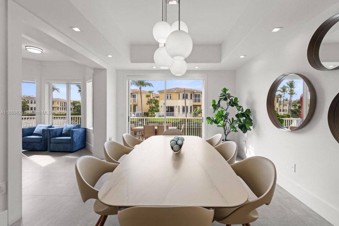 For Sale: $1,490,000 (3 beds, 3 baths, 2540 Square Feet)