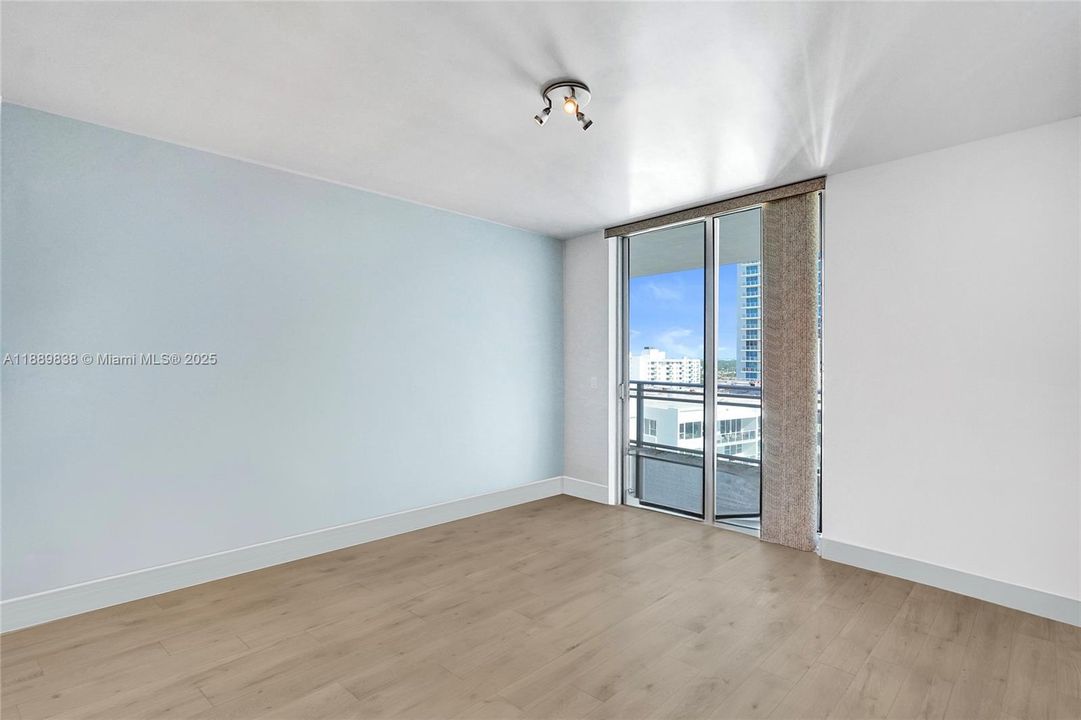 For Rent: $7,900 (3 beds, 2 baths, 2260 Square Feet)