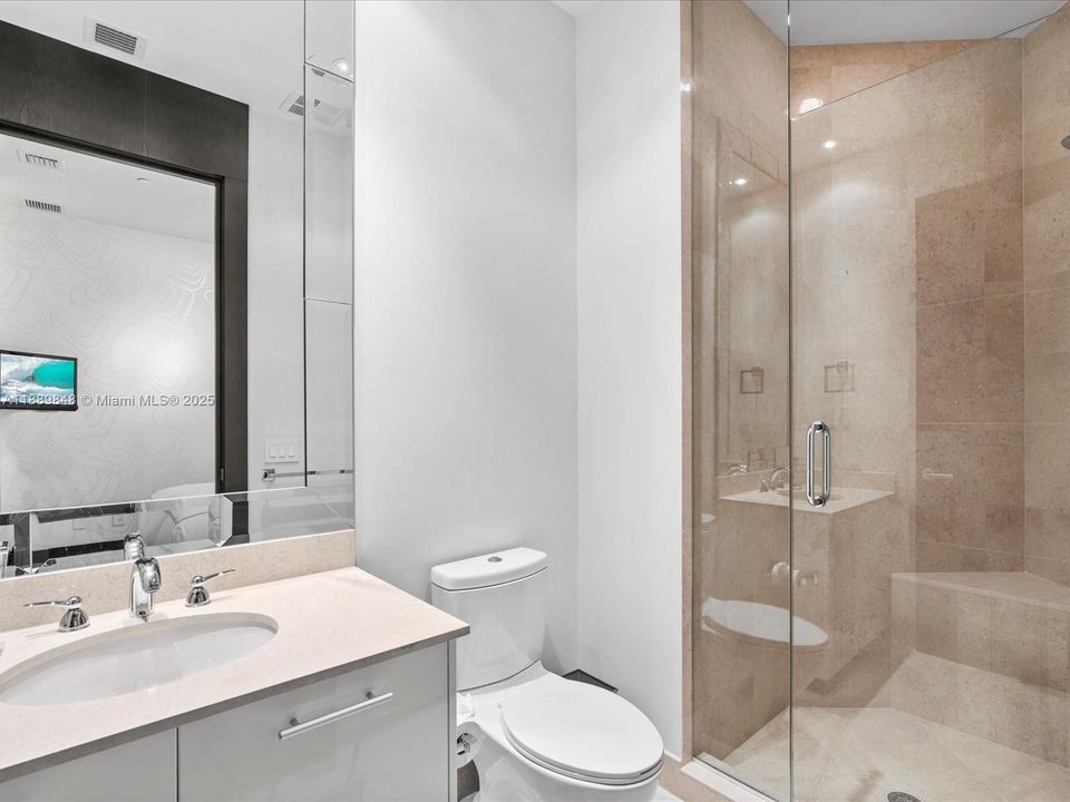 For Sale: $6,500,000 (5 beds, 6 baths, 5086 Square Feet)