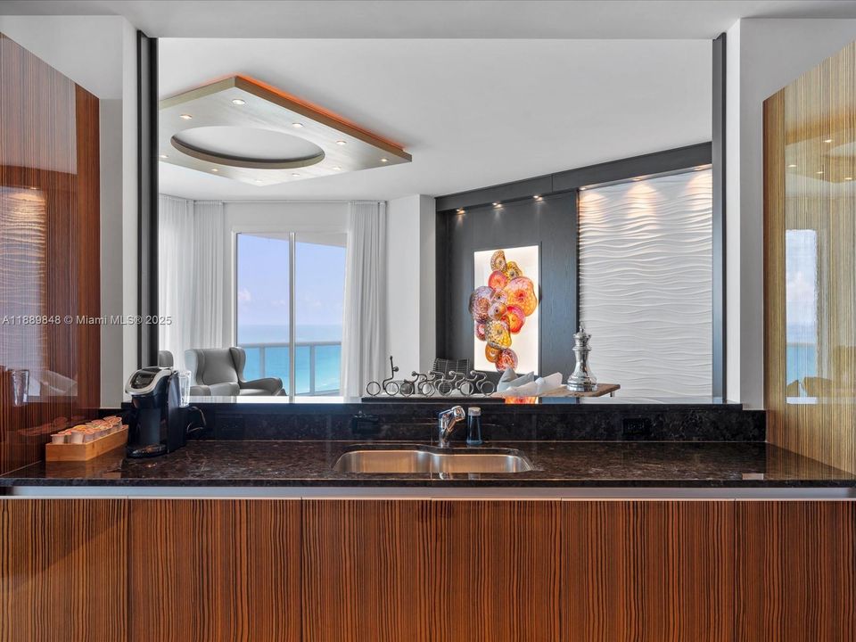 For Sale: $6,500,000 (5 beds, 6 baths, 5086 Square Feet)