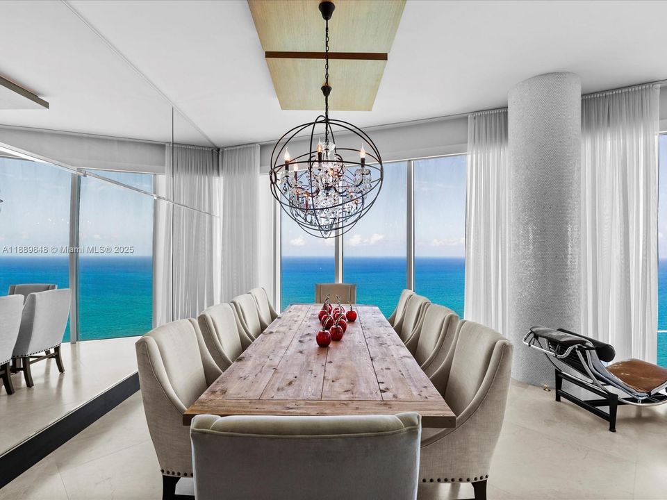 For Sale: $6,500,000 (5 beds, 6 baths, 5086 Square Feet)