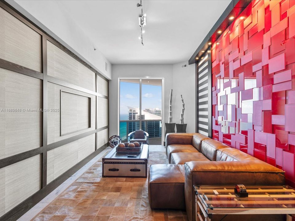 For Sale: $6,500,000 (5 beds, 6 baths, 5086 Square Feet)