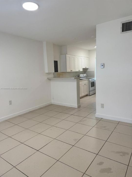Active With Contract: $1,320 (0 beds, 1 baths, 6702 Square Feet)