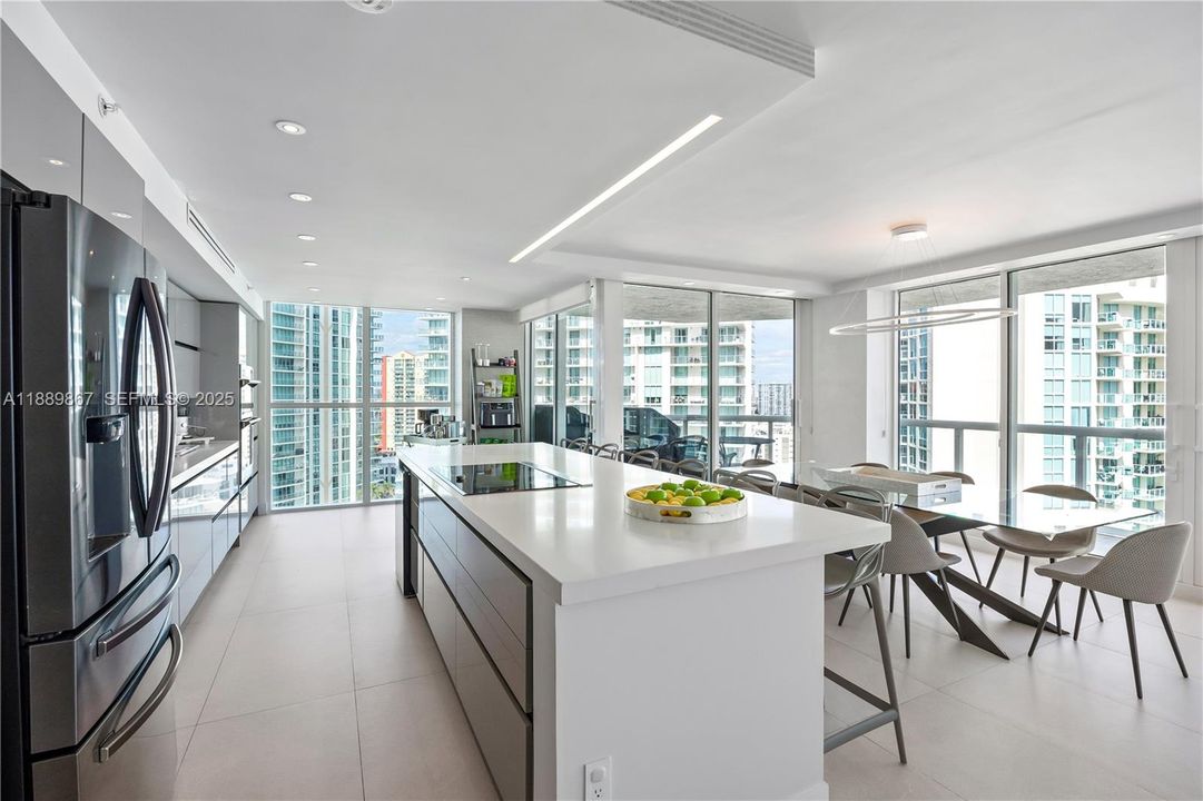 For Sale: $1,899,000 (3 beds, 3 baths, 2144 Square Feet)