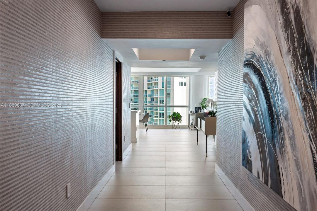 For Sale: $1,899,000 (3 beds, 3 baths, 2144 Square Feet)