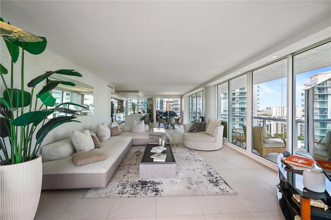 For Sale: $1,899,000 (3 beds, 3 baths, 2144 Square Feet)