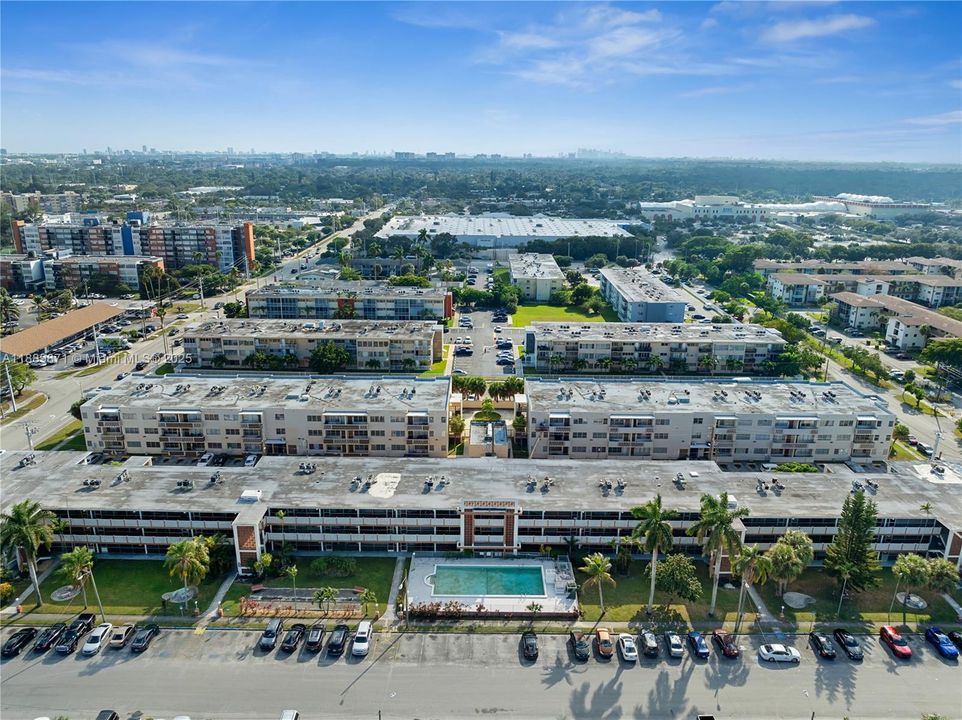 For Sale: $185,000 (2 beds, 1 baths, 1024 Square Feet)