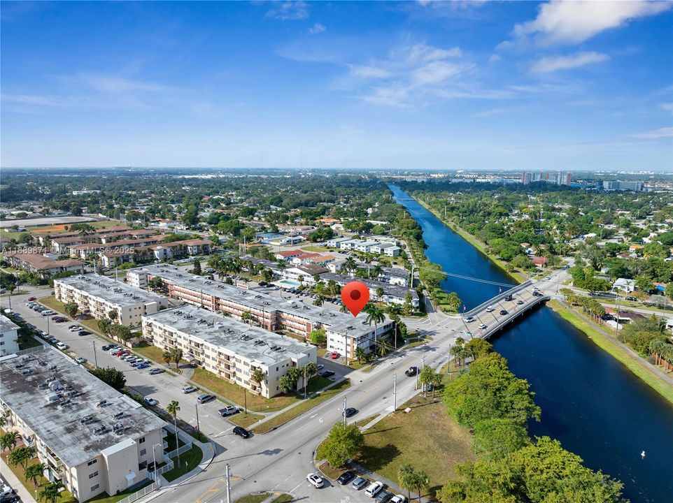 For Sale: $185,000 (2 beds, 1 baths, 1024 Square Feet)