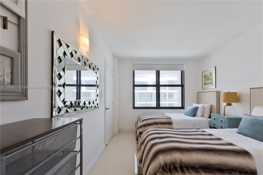 En Venta: $1,249,000 (2 camas, 2 baños, 1388 Pies cuadrados)