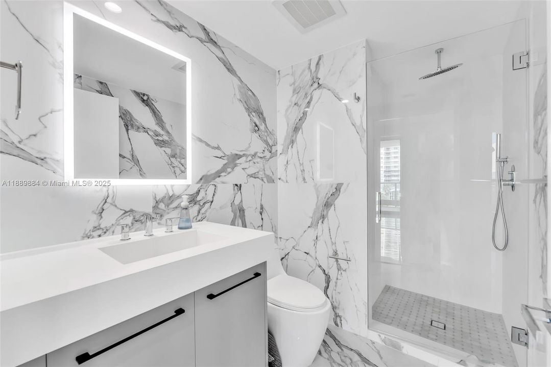 For Sale: $1,188,800 (2 beds, 2 baths, 1460 Square Feet)