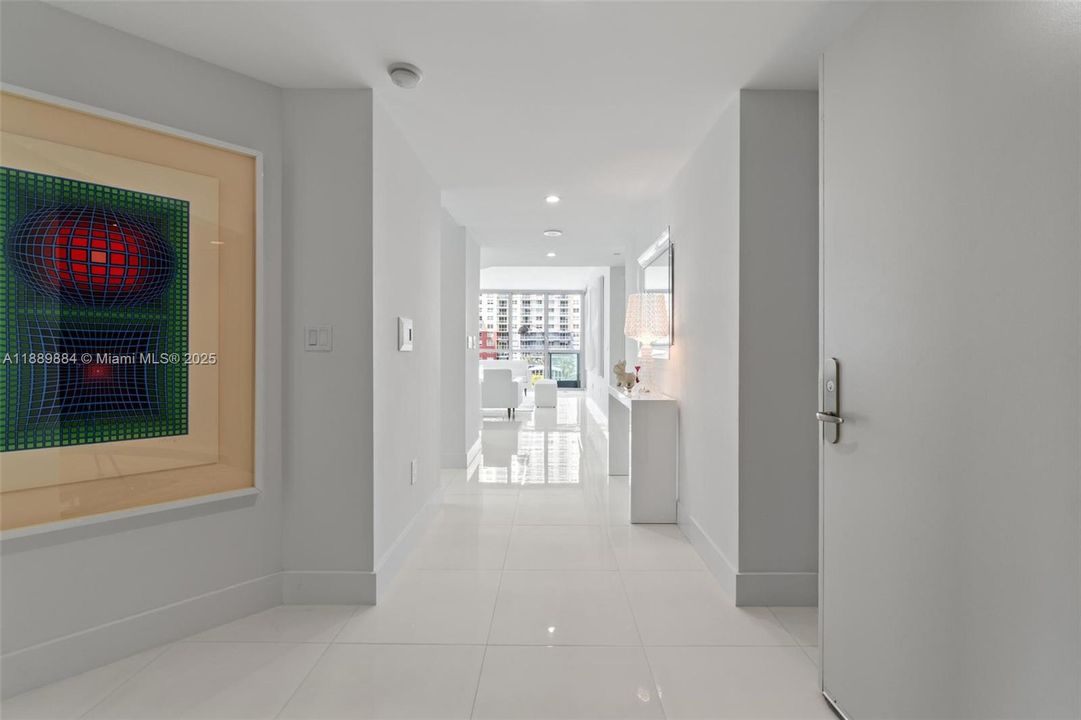 For Sale: $1,188,800 (2 beds, 2 baths, 1460 Square Feet)