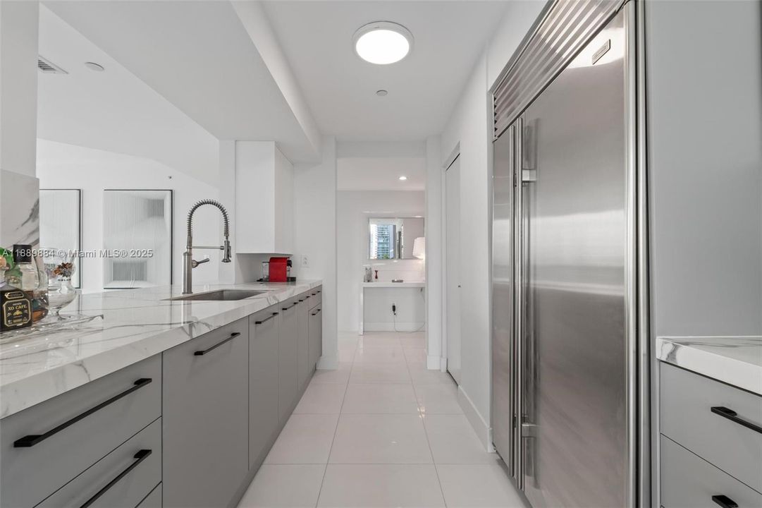 For Sale: $1,188,800 (2 beds, 2 baths, 1460 Square Feet)