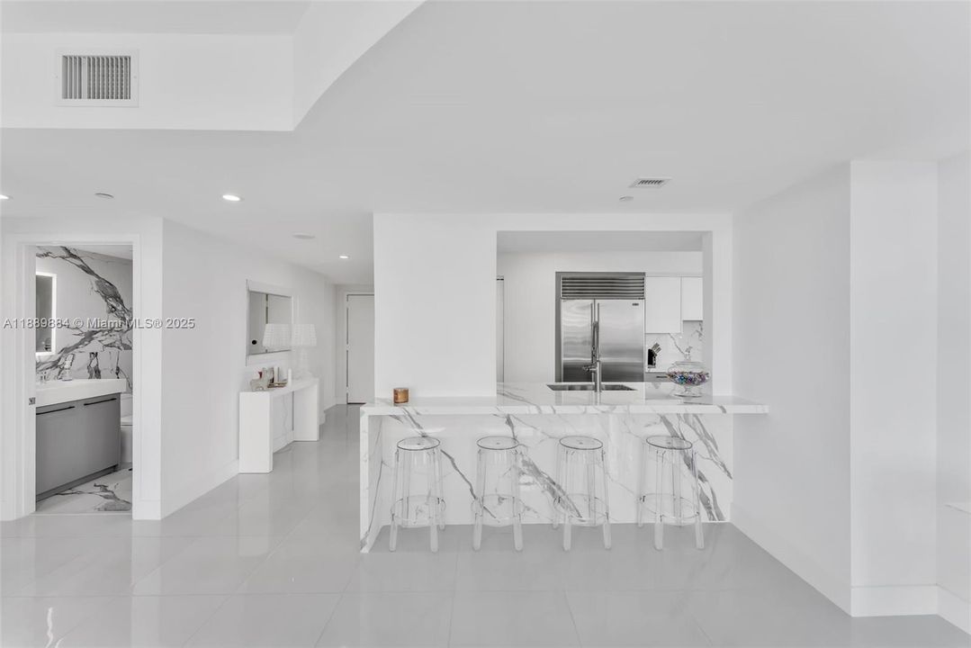 For Sale: $1,188,800 (2 beds, 2 baths, 1460 Square Feet)