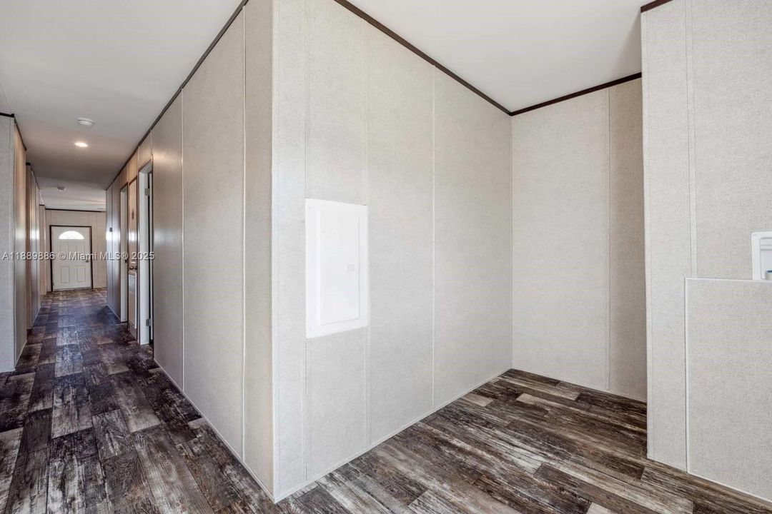 待售: $299,999 (3 贝兹, 2 浴室, 0 平方英尺)