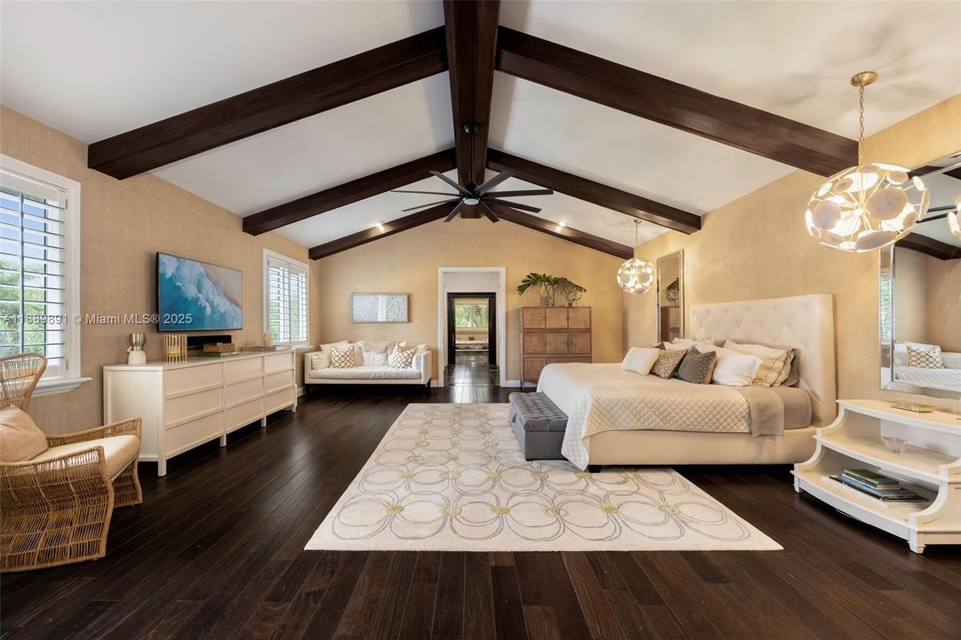 For Sale: $7,190,000 (7 beds, 8 baths, 9481 Square Feet)