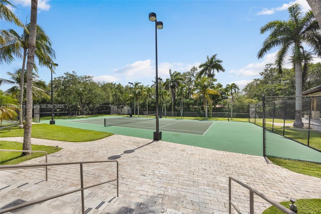 For Sale: $7,190,000 (7 beds, 8 baths, 9481 Square Feet)