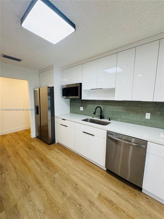 Active With Contract: $590,000 (4 beds, 2 baths, 2273 Square Feet)