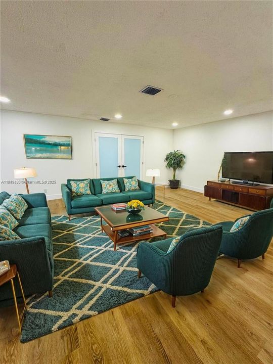 Active With Contract: $590,000 (4 beds, 2 baths, 2273 Square Feet)