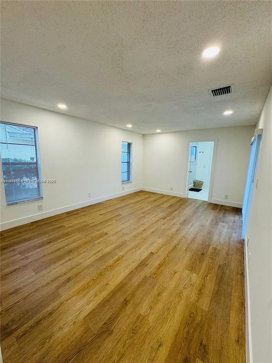 Active With Contract: $590,000 (4 beds, 2 baths, 2273 Square Feet)