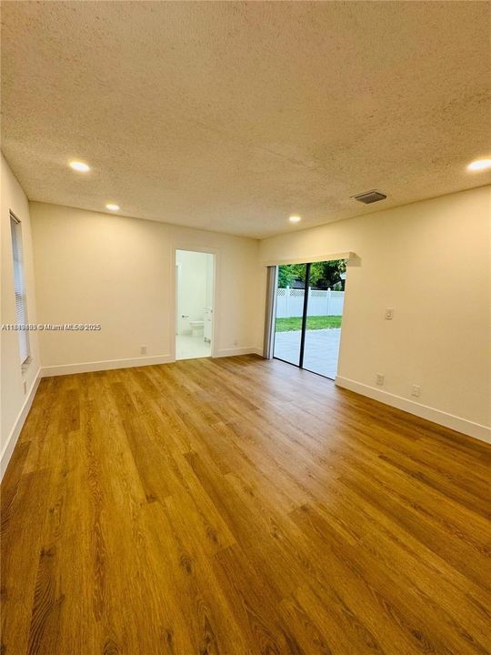 Active With Contract: $590,000 (4 beds, 2 baths, 2273 Square Feet)