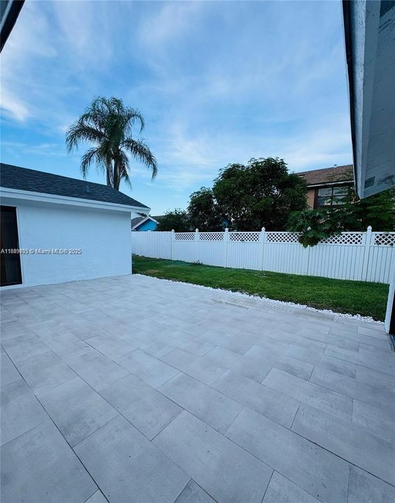 Active With Contract: $590,000 (4 beds, 2 baths, 2273 Square Feet)