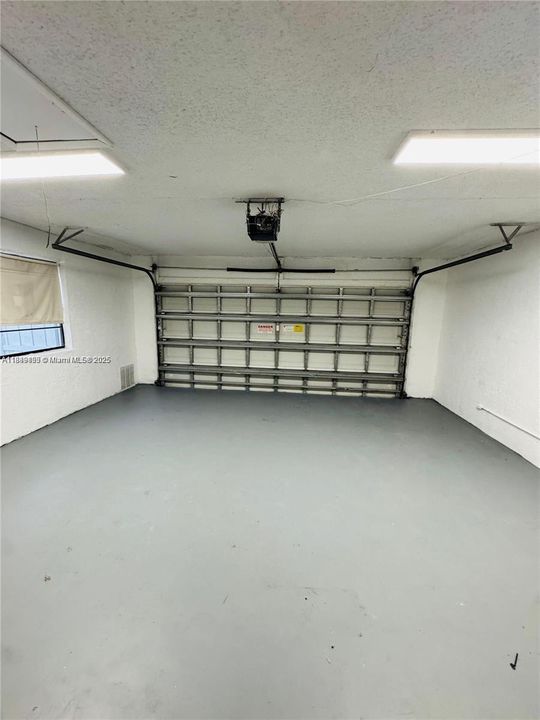 Active With Contract: $590,000 (4 beds, 2 baths, 2273 Square Feet)