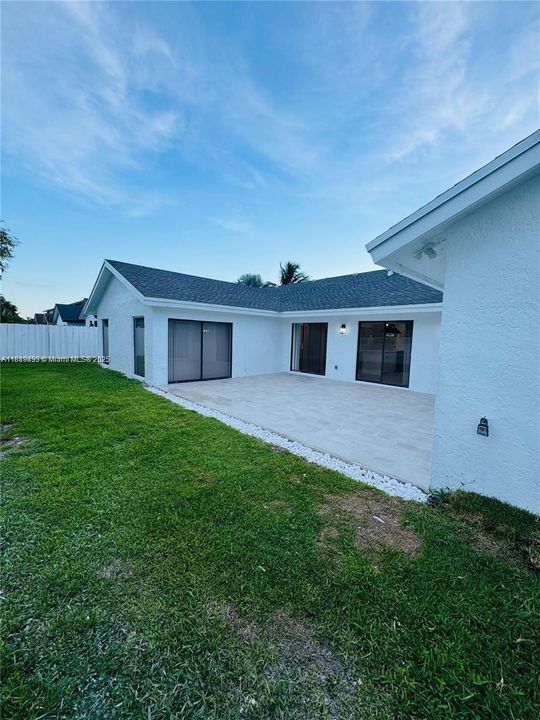 Active With Contract: $590,000 (4 beds, 2 baths, 2273 Square Feet)