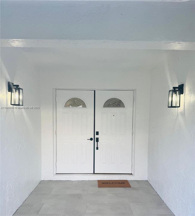 Active With Contract: $590,000 (4 beds, 2 baths, 2273 Square Feet)